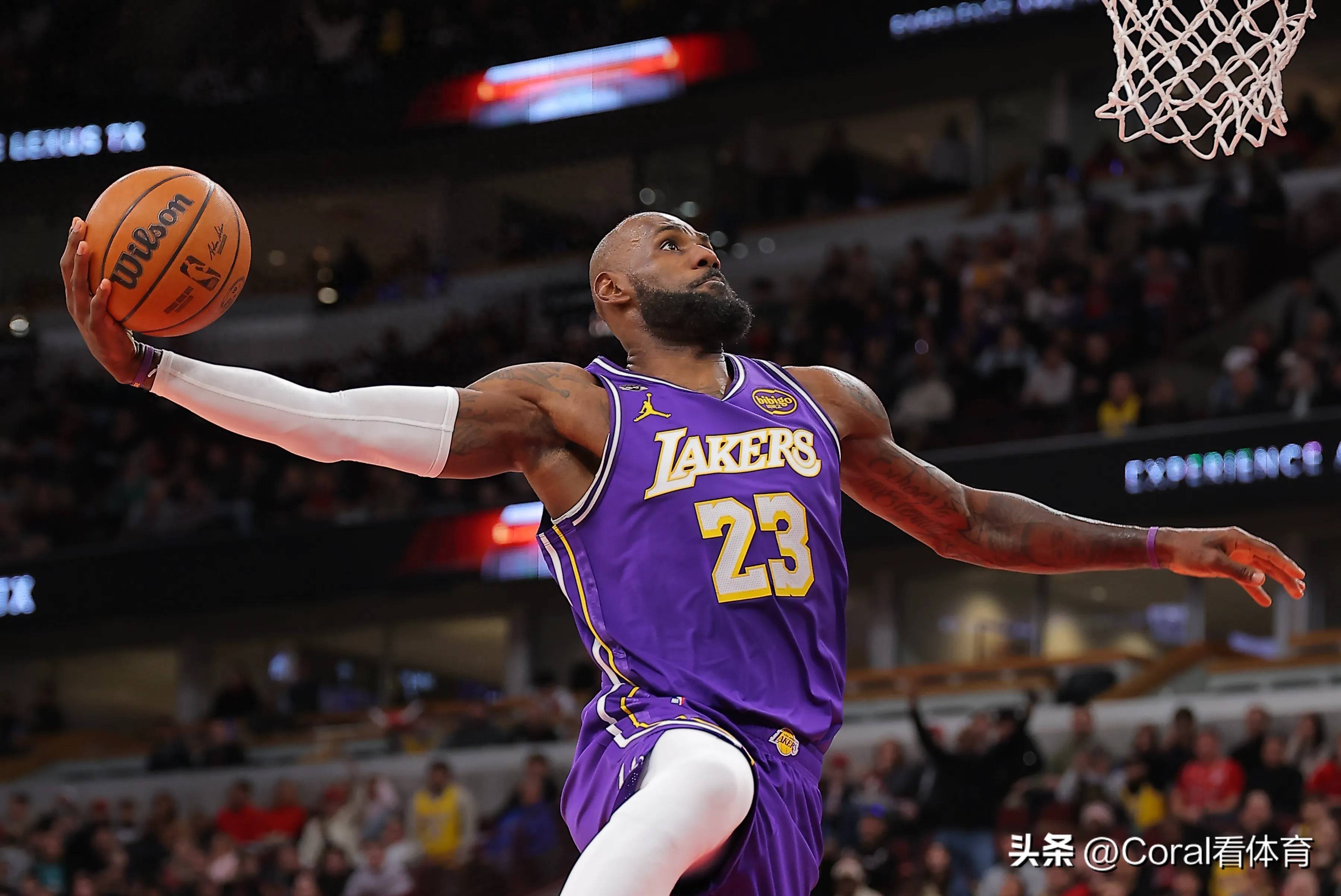 南宫电竞社区-关键时刻体能课后，华盛顿奇才临场应变备战NBA常规赛，气氛紧张，身体对抗强度拉满的简单介绍
